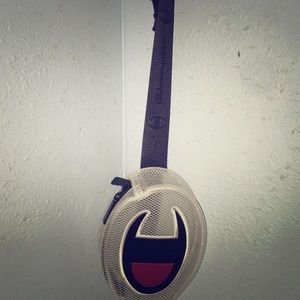 Champion shoulder bag.